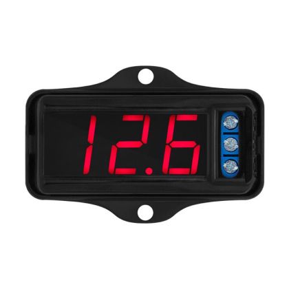 DIGITÁLIS VOLTMÉRŐ TÁVIRÁNYÍTÓVAL