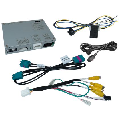 Mercedes MBUX 7"-os képernyős tolatókamera csatlakozómodul