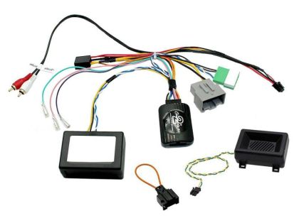 Connects2 CTSLR010.2 kormányvezérlő adapter Freelander 2006-