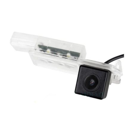 Camera video auto dedicata pentru mersul cu spatele compatibila cu VW CC 2013/Golf 7 deschidere 120 de grade instalare la becul v2