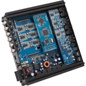 Hangrendszer: DSP 8.12 hangprocesszor, 8 csatorna bemenet, 12 csatorna kimenet, optikai bemenet, optikai kimenet