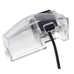 Camera video auto dedicata pentru mersul cu spatele compatibila cu Mazda 2 2008-2009/ Mazda 3 deschidere 120 de grade instalare