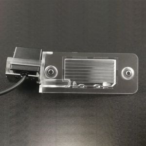 Camera video auto dedicata pentru mersul cu spatele compatibila cu VW Tiguan deschidere 120 de grade instalare la becul de la n