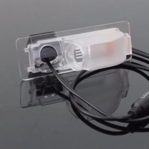 Camera video auto dedicata pentru mersul cu spatele compatibila cu VW New Santana 2013 unghi 150 de grade night vision 0 lux U2 v1